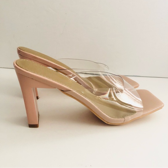 FASHION NOVA NUDE LIFT ME UP CLEAR HEELS (7.5) - Picture 5 of 8